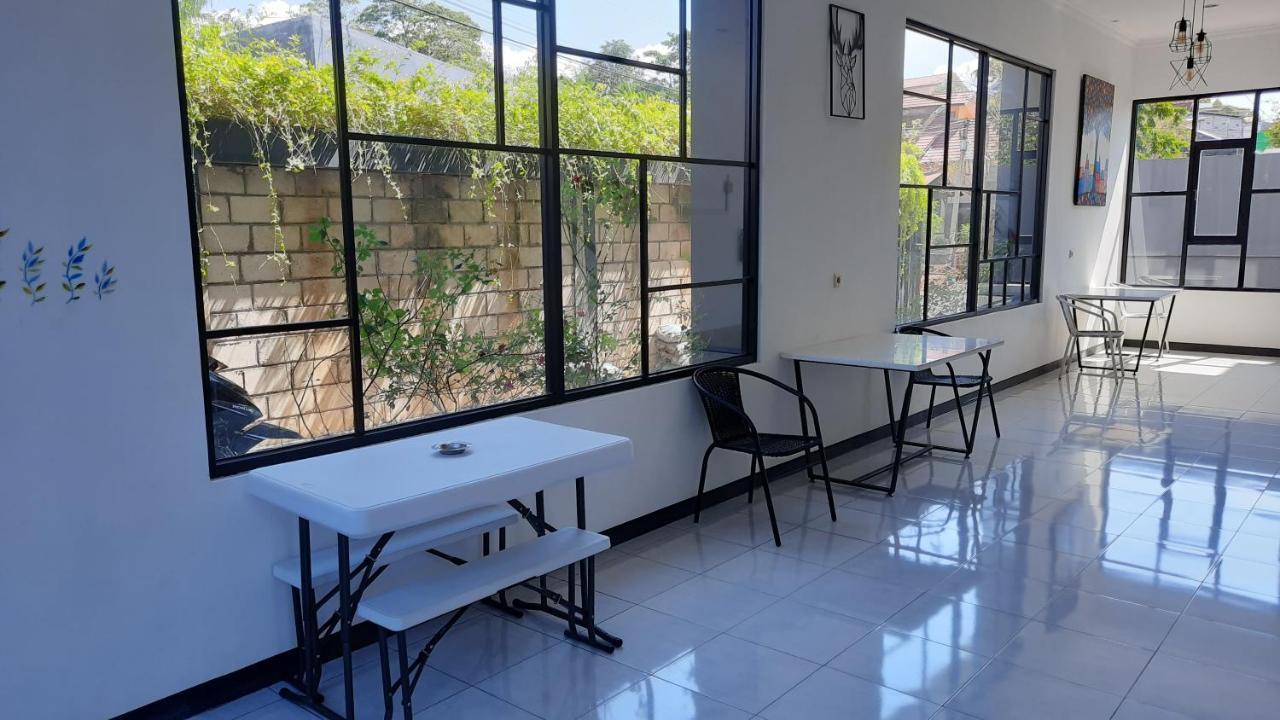 Cozy Stay Kupang كوبانغ المظهر الخارجي الصورة