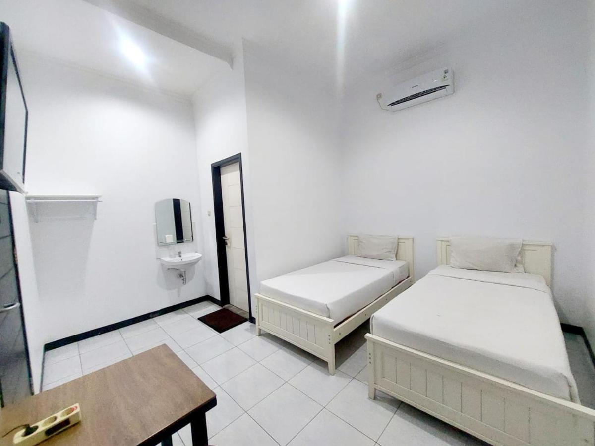 Cozy Stay Kupang كوبانغ المظهر الخارجي الصورة